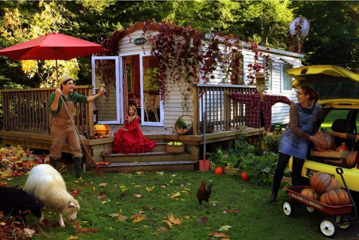 Camping pour la famille Saint-Hilaire-les-Andrésis