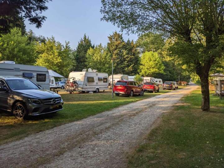 Espace pour caravaniers et vacanciers Saint-Hilaire-les-Andrésis