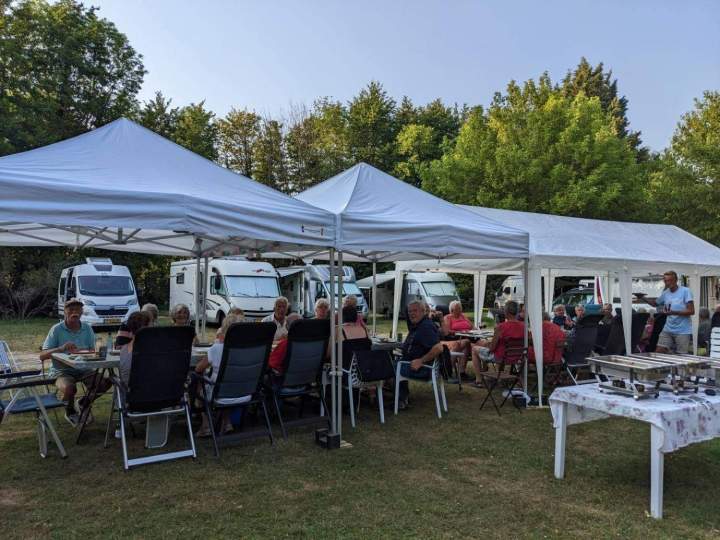 Caravaniers et vacanciers Saint-Hilaire-les-Andrésis